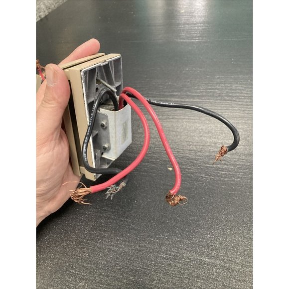 Vintage Flexwatt Thermostate TB112 22A.120,240 Vac 18A.227 VAC RES HEATING 20637 - Picture 2 of 6